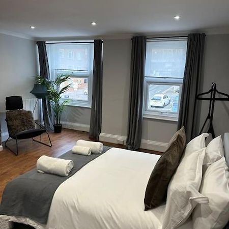 Appartamento High Wycombe Centre- 2 Bed Flat Esterno foto