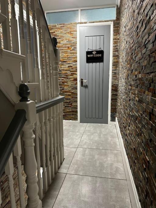 Appartamento High Wycombe Centre- 2 Bed Flat Esterno foto