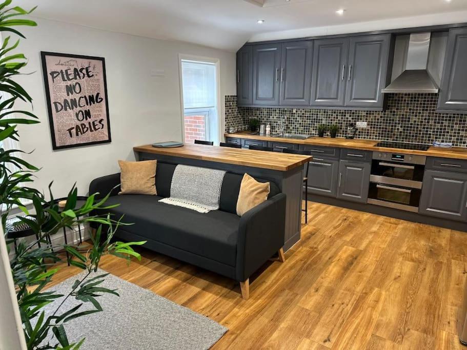 Appartamento High Wycombe Centre- 2 Bed Flat Esterno foto